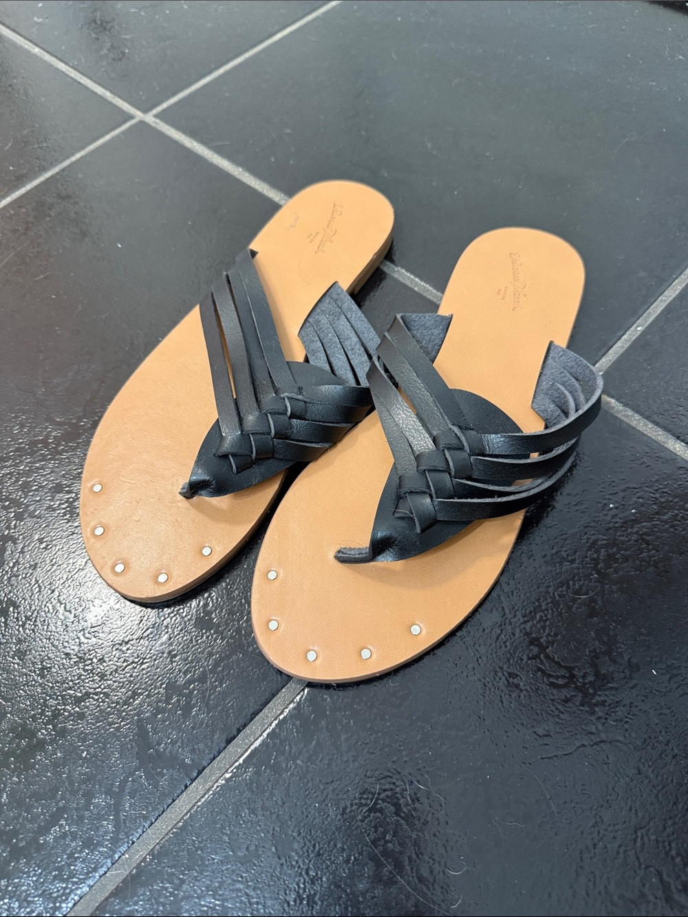 Universal Thread Black Braided Toe-Loop Slide Sandals with Tan Footbed